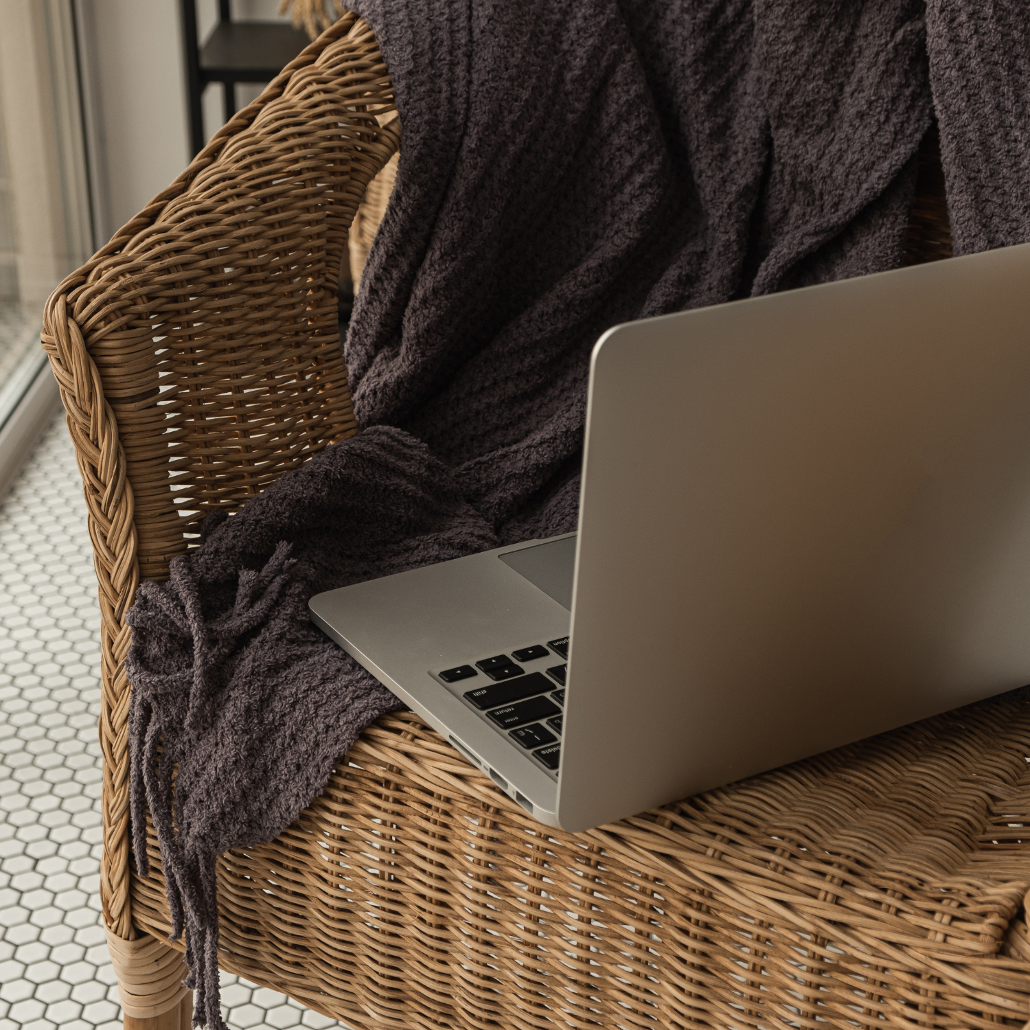 How to Get Your Client to Sign your Contract