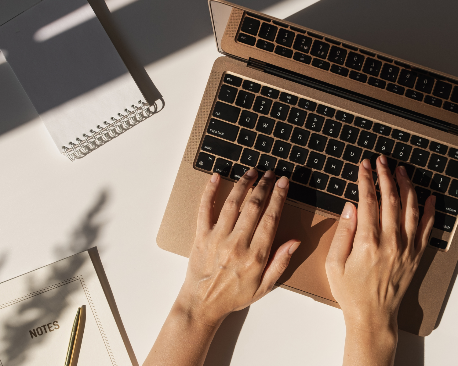 3 Important legal contracts you need before launching your online course