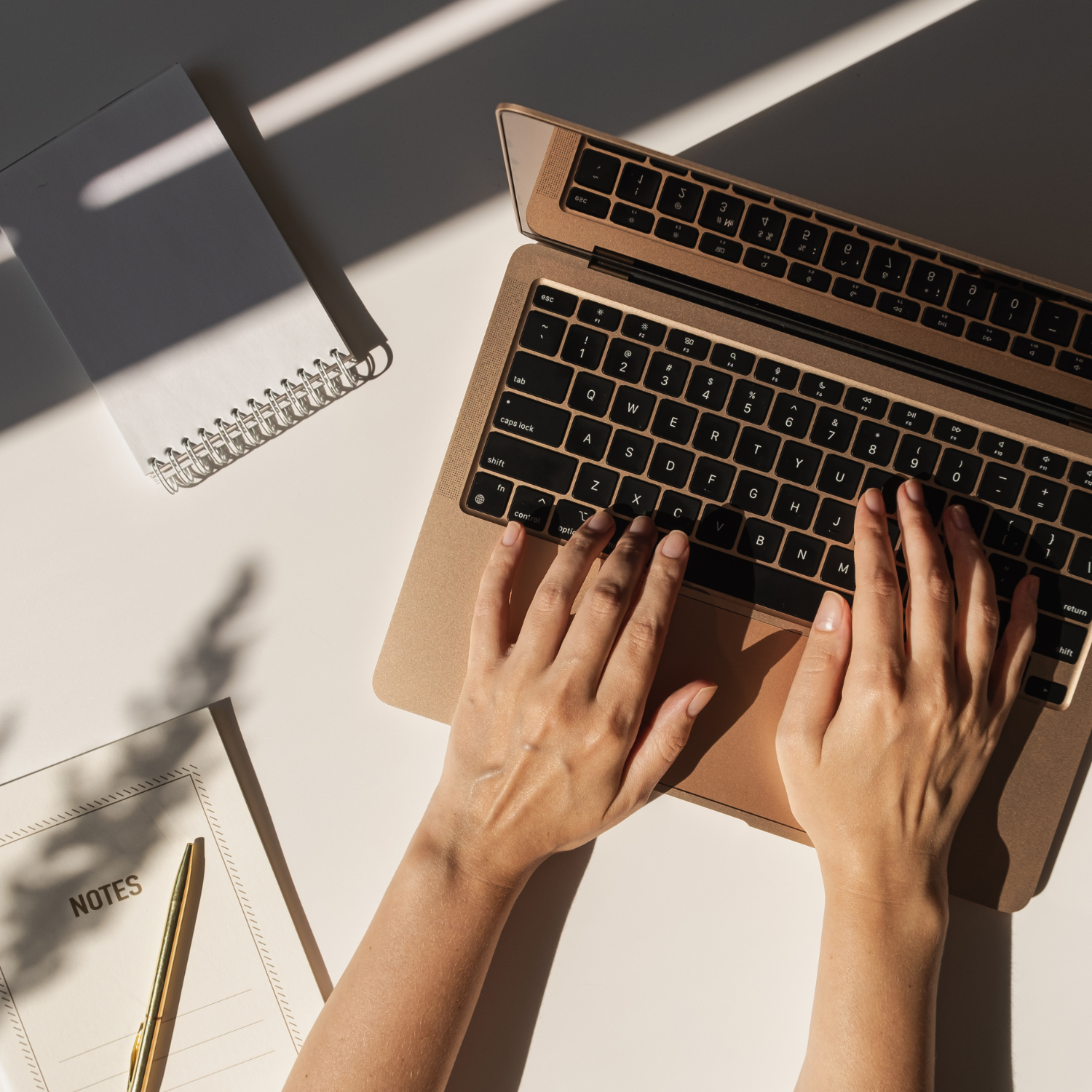 3 Important legal contracts you need before launching your online course